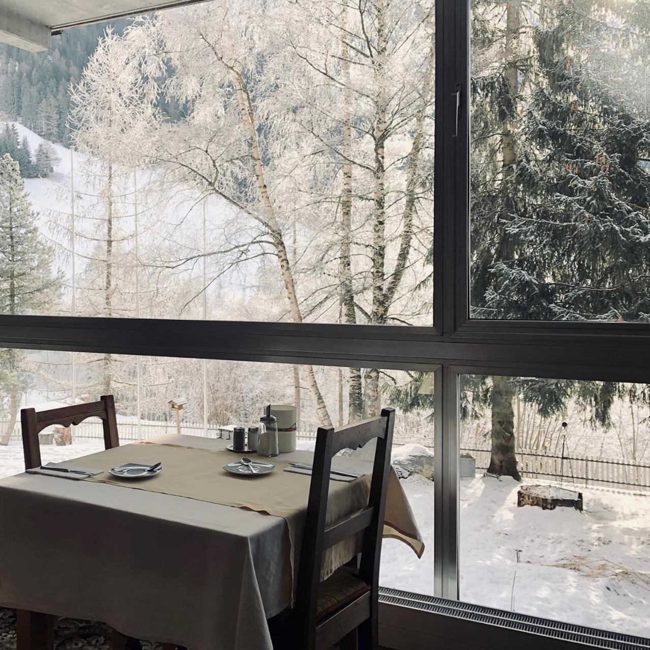 Hotel Regina Terme Leukerbad Eksteriør bilde